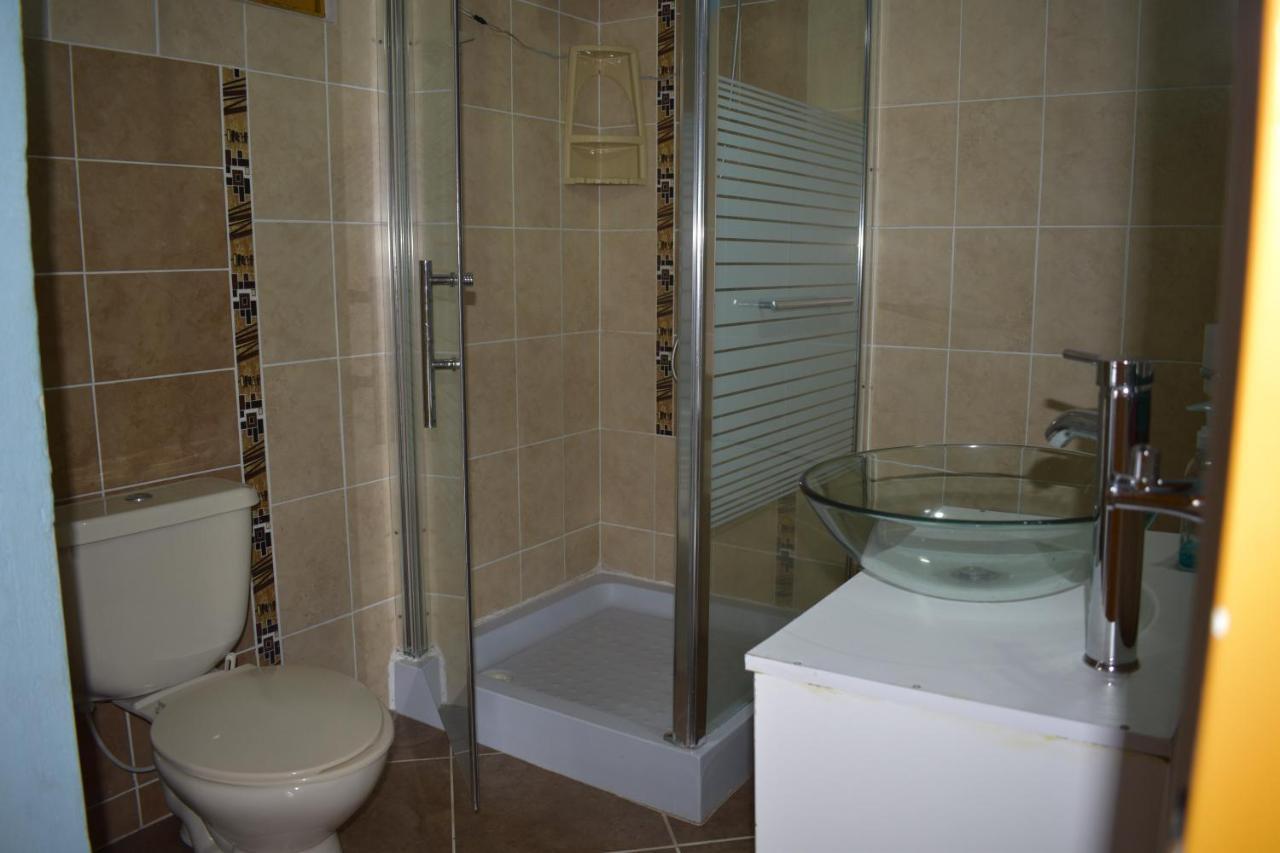 Artesanos Y Turistas Appartement Guatapé Buitenkant foto