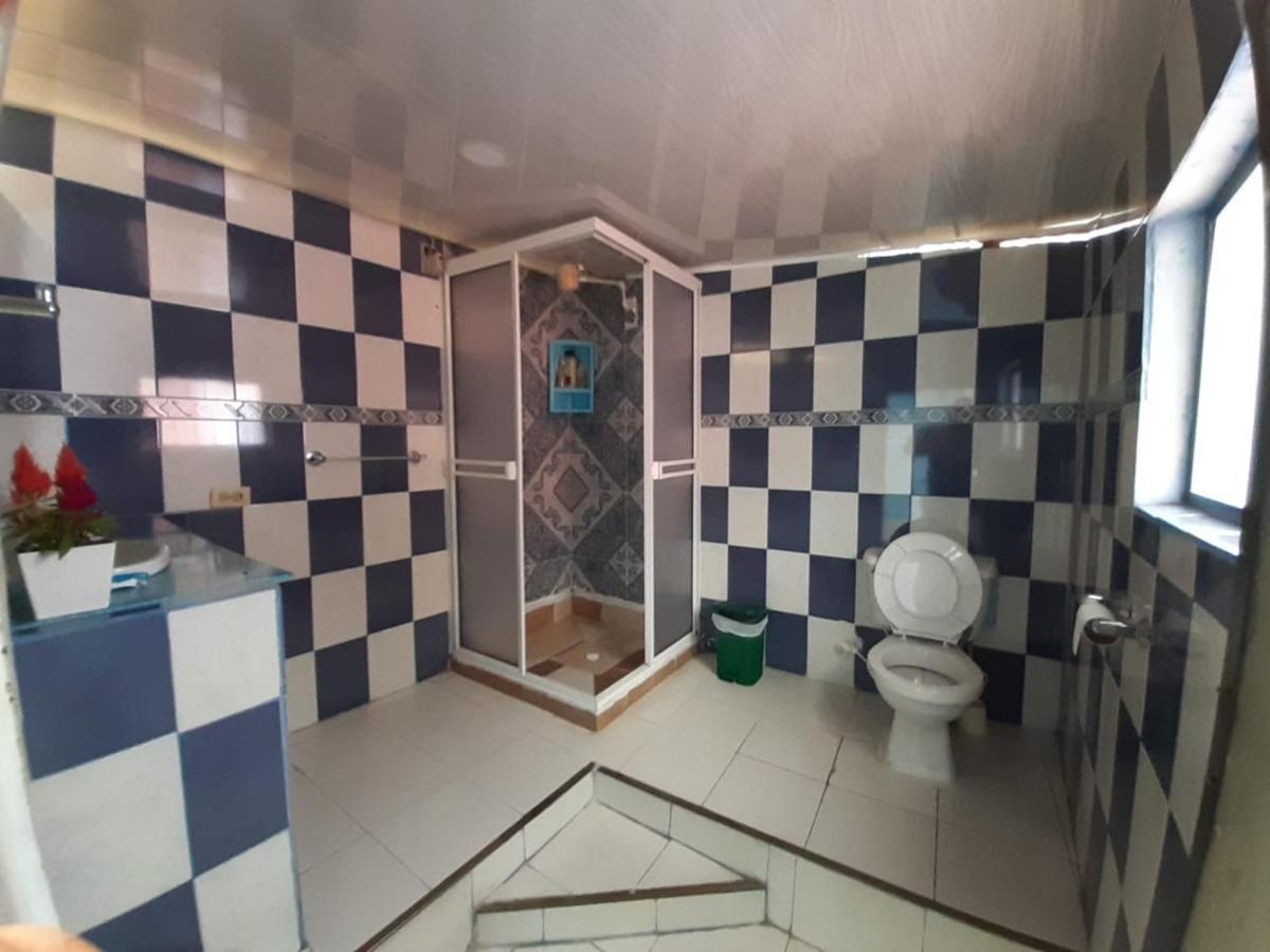 Artesanos Y Turistas Appartement Guatapé Buitenkant foto