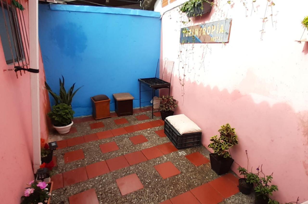 Artesanos Y Turistas Appartement Guatapé Buitenkant foto